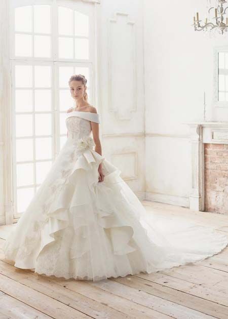 綺麗なウエディングドレスがみたい