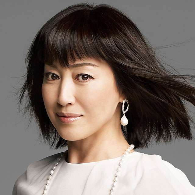 高島礼子、懐かしのプロフィール写真公開に「おでこカワイイですね」「この頃から美人」