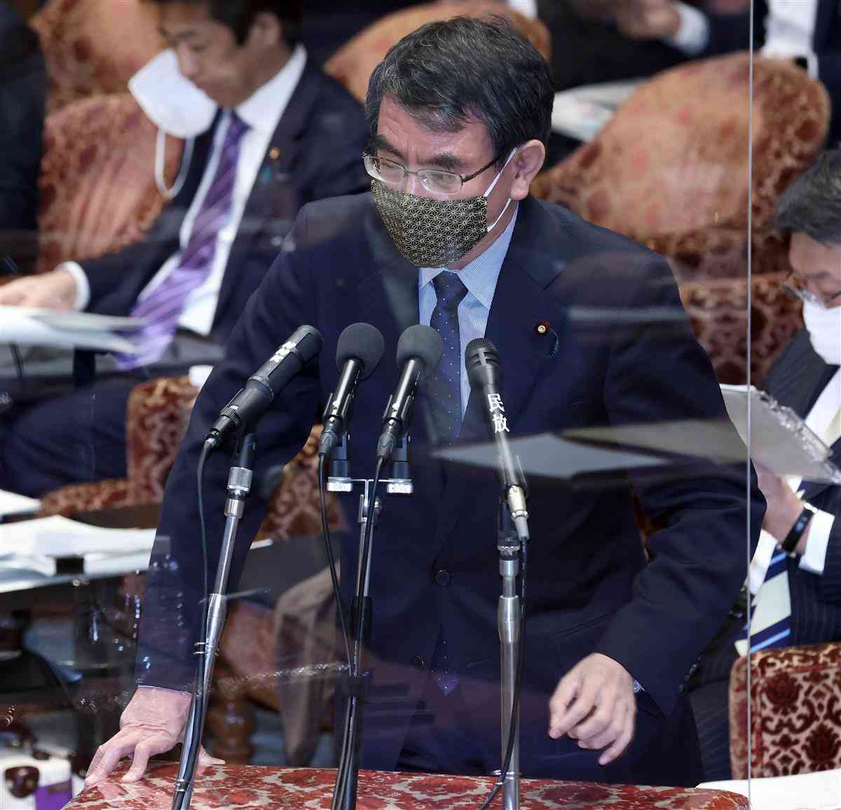 河野担当相、打ち手確保に「潜在看護師」も活用　扶養枠「外れない」 - 産経ニュース