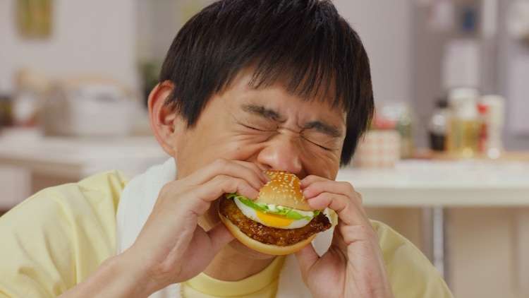 「意外とパン派」の博多華丸、初のマクドナルドCM起用にビックリ