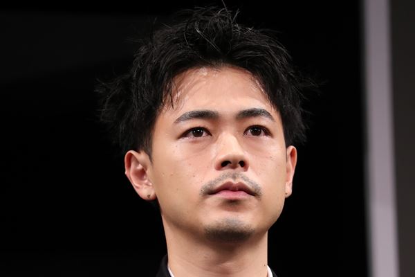 成田凌　緊急事態宣言下の深夜飲み姿を目撃！本人も認め謝罪