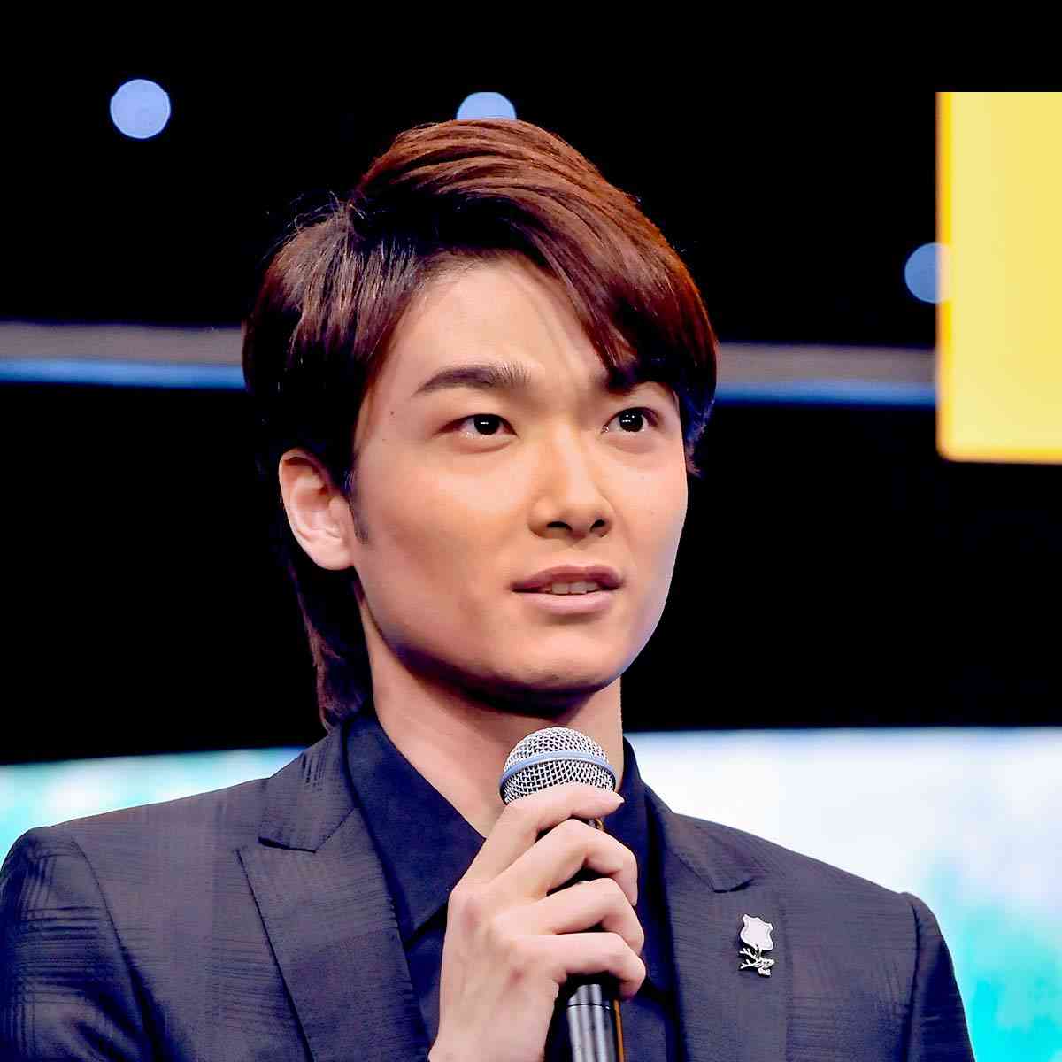 歌が上手いミュージカル俳優ランキングTOP20【2,730名に調査】（16～20位）｜ランキングー！