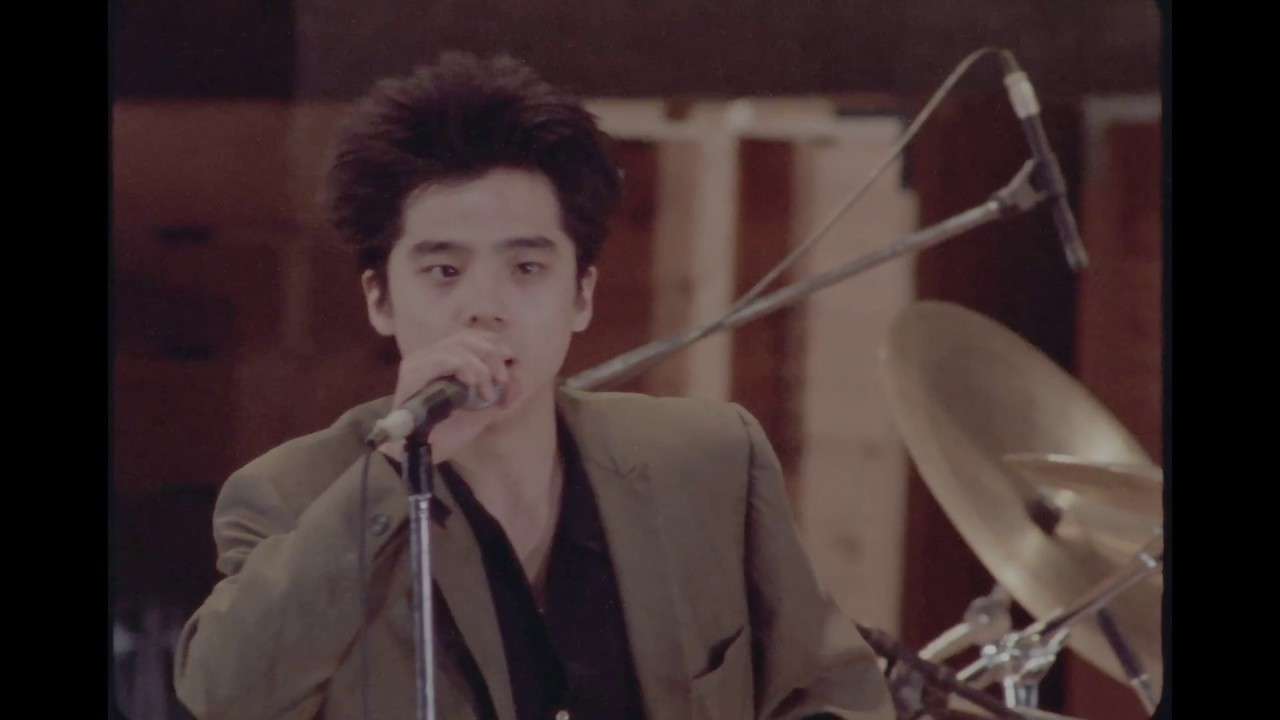 エレファントカシマシ 『おはよう　こんにちは』(1988/09/10 渋谷公会堂) - YouTube