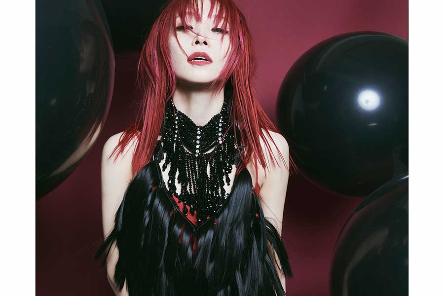 LiSA、最新ミニアルバム「LADYBUG」全曲試聴動画公開　豪華アーティストとコラボ | ENCOUNT