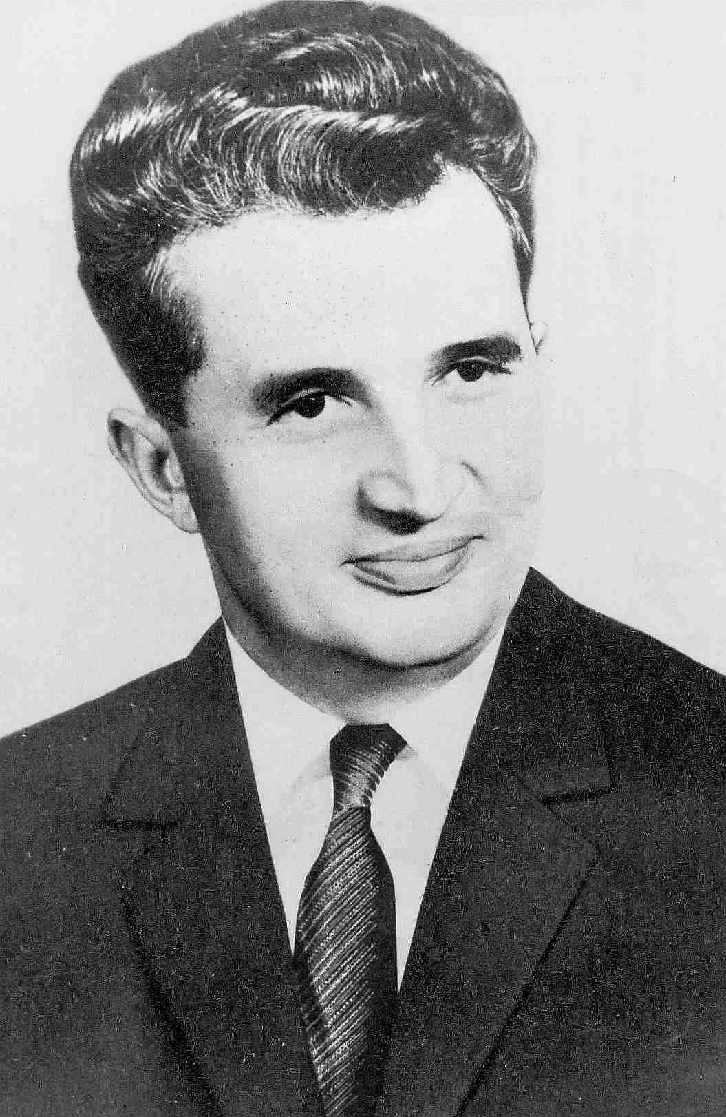 ニコラエ・チャウシェスク - Wikipedia
