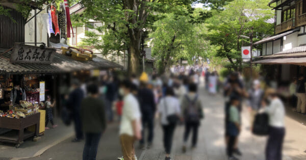 中止となった「ノーマスクピクニック」がＧＷ中に開催されていた！ | 東スポのニュースに関するニュースを掲載