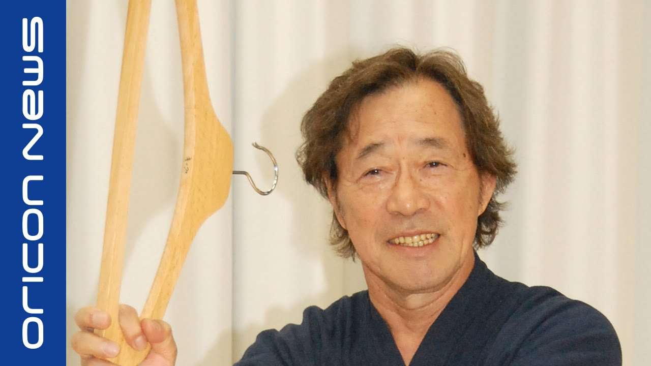武田鉄矢、29年ぶりハンガーヌンチャク披露　博多座リニューアル記念公演『梅と桜と木瓜の花』取材会 - YouTube