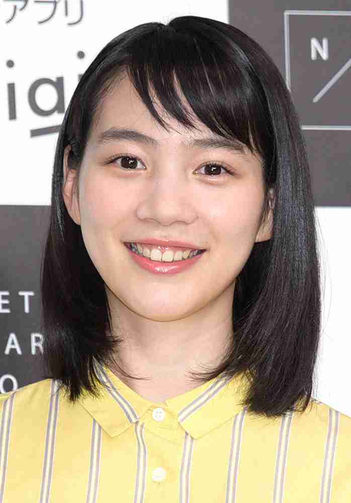 のん「少し髪を切りました」ウエーブ残った新ヘア披露に　ファン「ハンサムですね」