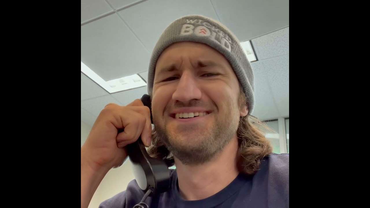 Tell me you have a customer service problem, without telling me. - YouTube