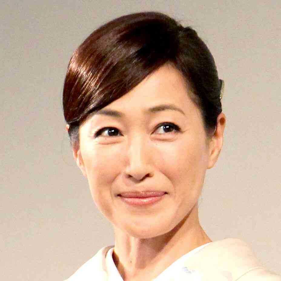 高島礼子、懐かしのプロフィール写真公開に「おでこカワイイですね」「この頃から美人」