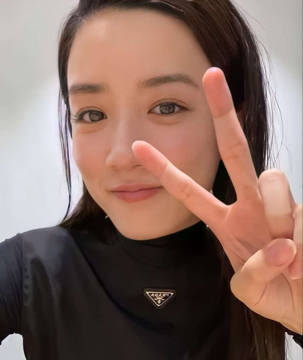 センター分けの美男美女の画像が見たい