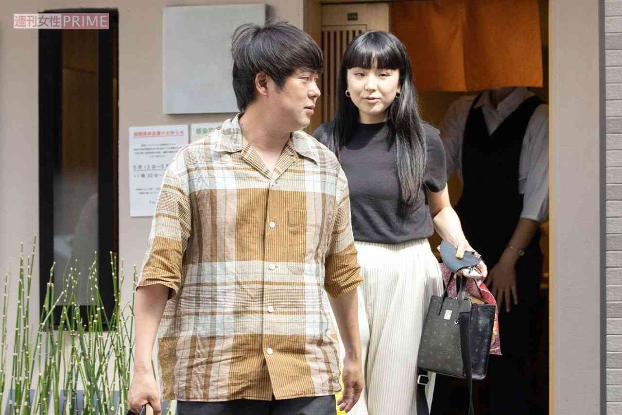 ウーマン村本と松田ゆう姫の熱々デートを目撃、「結婚したい」も厚い“松田家の壁” | 週刊女性PRIME