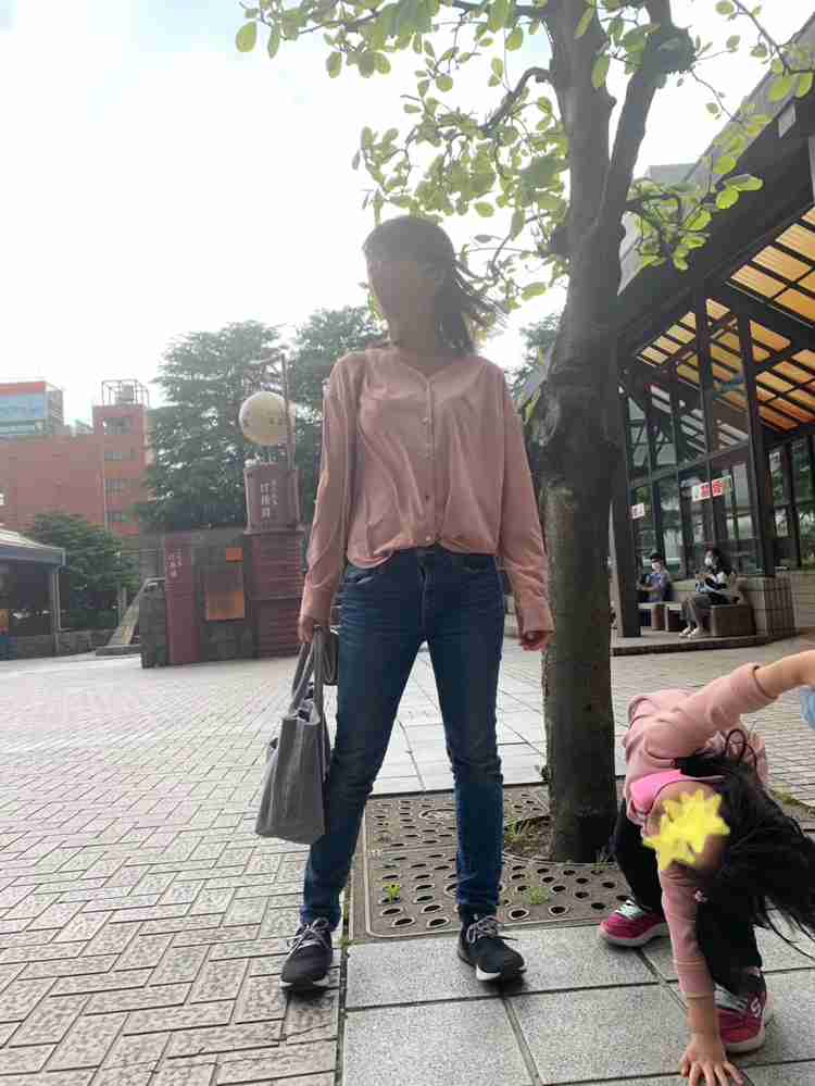 小林礼奈 強制的な実家療養を報告「疲れがピークに達したみたい」