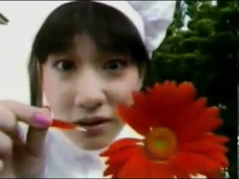 戸川純－好き好き大好き - YouTube