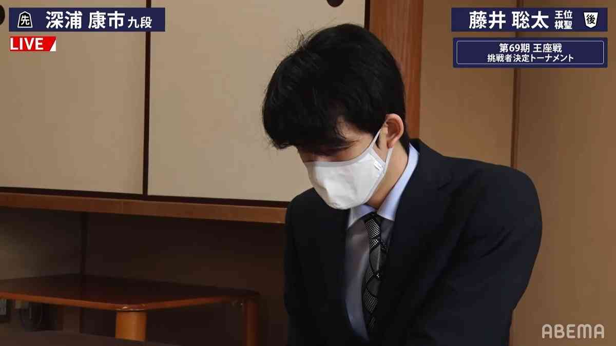 藤井聡太王位・棋聖、20連勝ならず…深浦康市九段に苦杯 半年ぶりの敗戦／将棋・王座戦