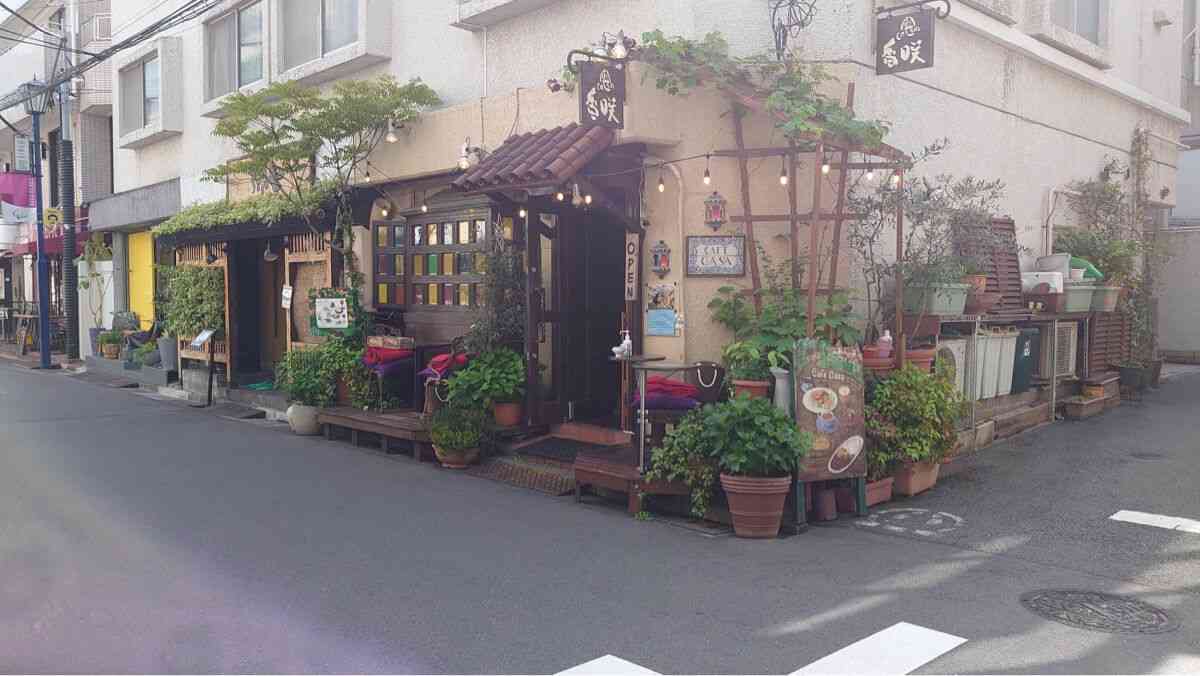オタクの“聖地巡礼”は迷惑?『ラブライブ!』モデル店の苦言に賛否