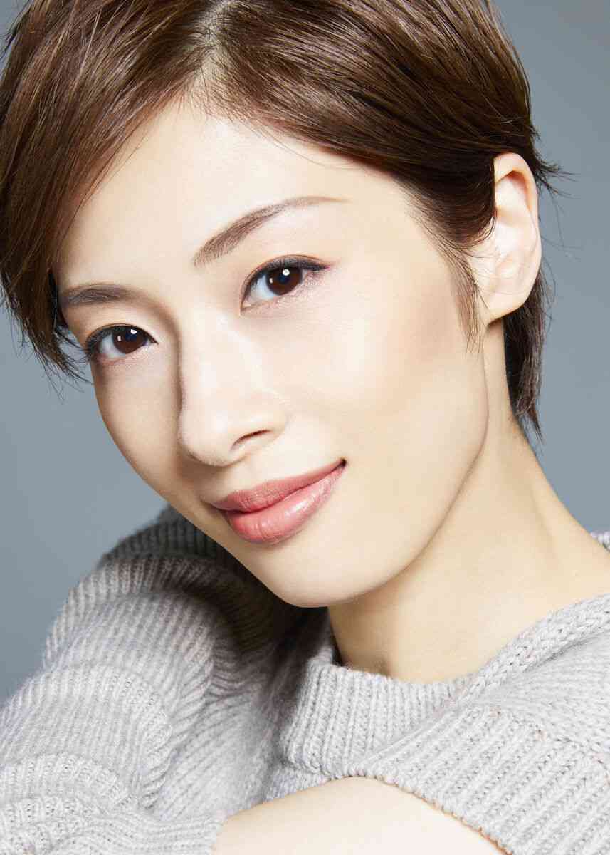 明日海りお、舞台で初めて「女役」　１０月にミュージカル「マドモアゼル・モーツァルト」主演 : スポーツ報知