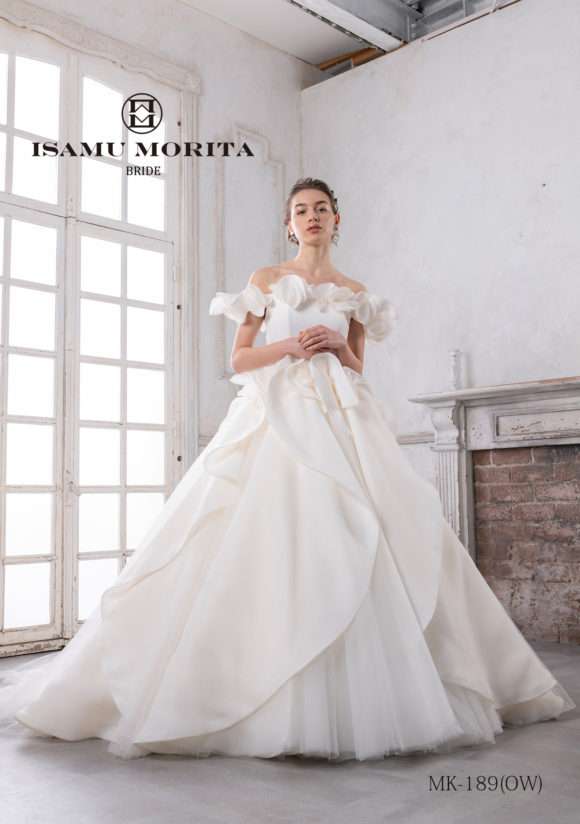 綺麗なウエディングドレスがみたい