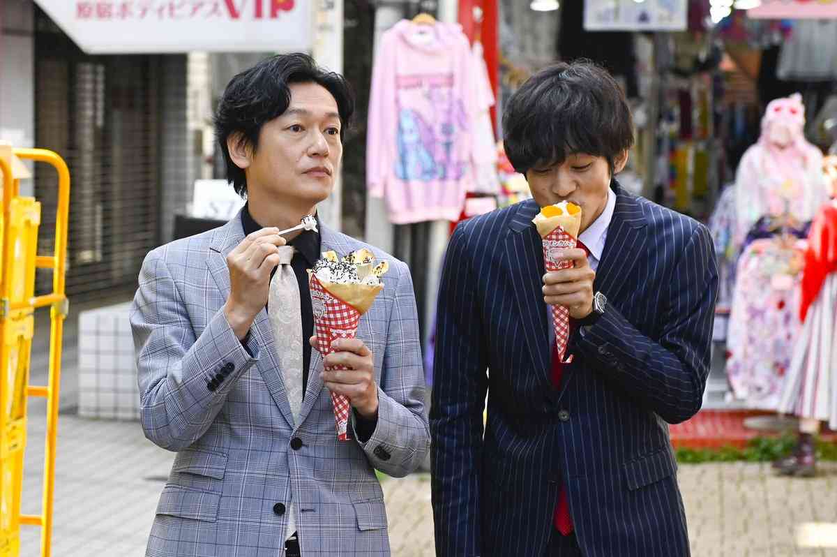 『あのときキスしておけば』“桃地”松坂桃李が不器用なバックハグ! ネット総ツッコミ「タックルよ、それ」