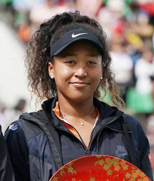 大坂なおみ、女子選手最高年収60億円　世界15位　米メディア長者番付 - テニス : 日刊スポーツ