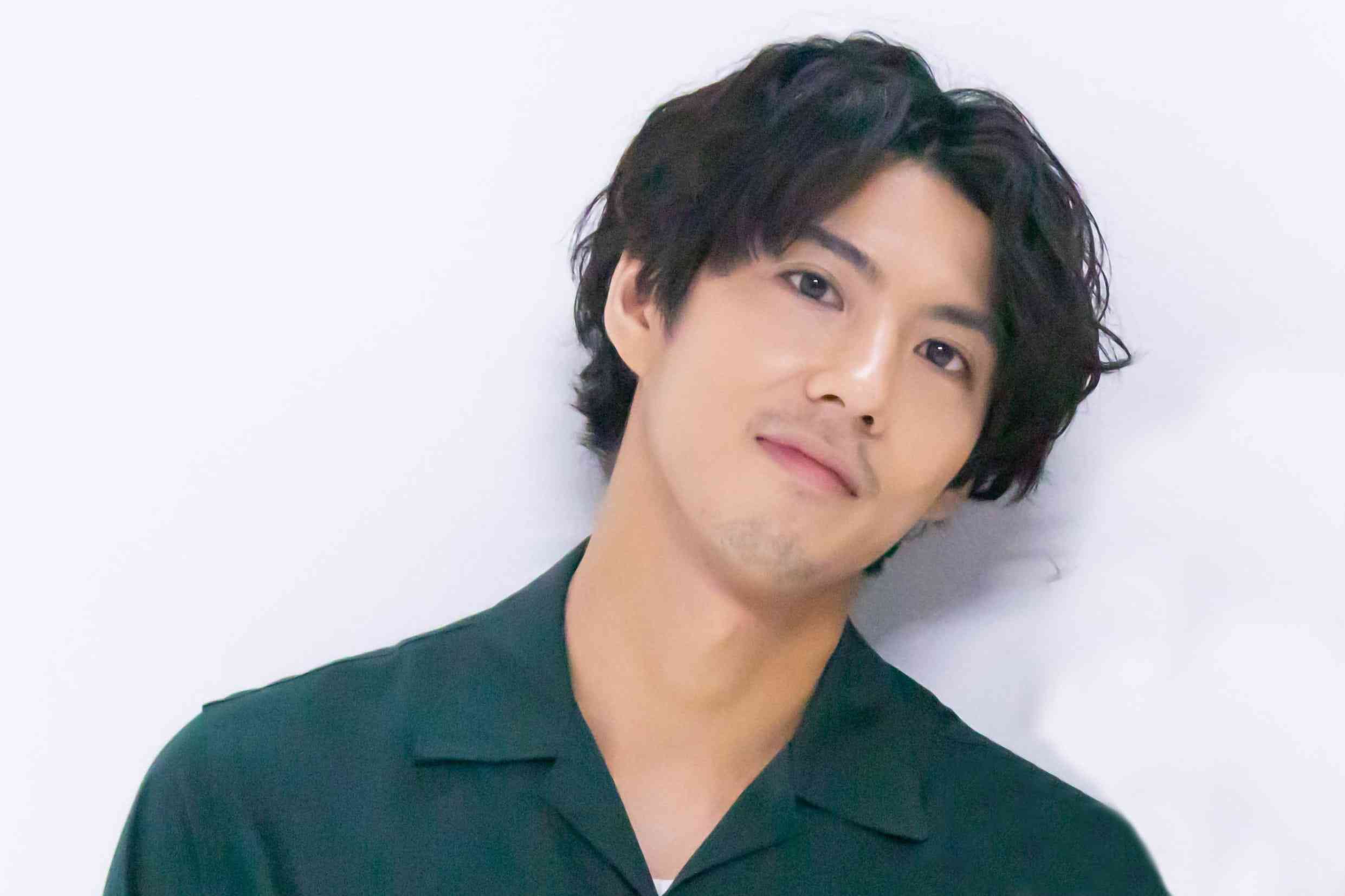 賀来賢人、我が子の盗撮記事掲載に忠告　モザイクつけても次回は「本当に怒ります」 – ニュースサイトしらべぇ