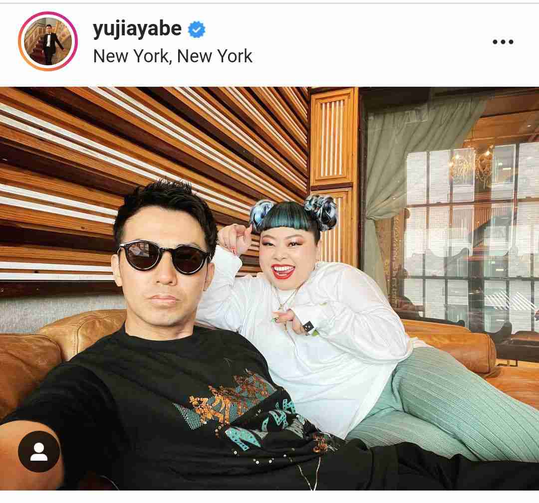 ピース綾部祐二、渡米した渡辺直美との2ショットを公開「茨城NY支部」「元気そう」
