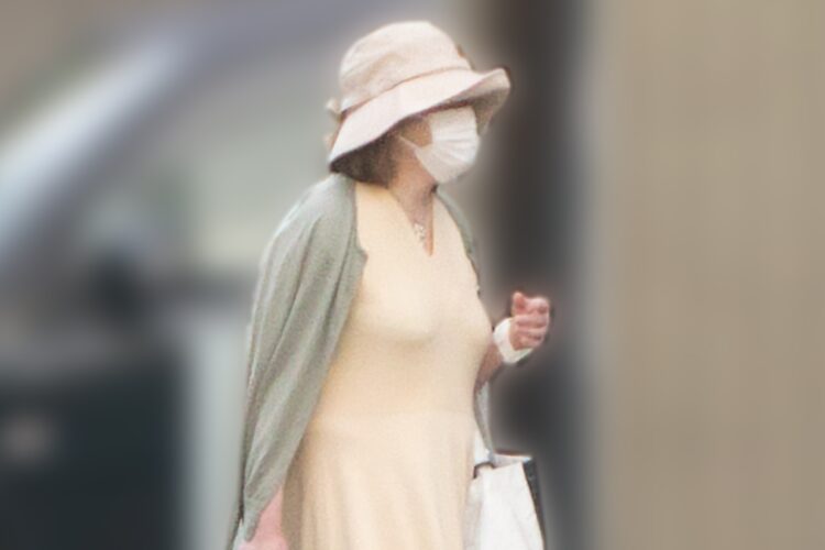 小室佳代さん「長期入院のウソ」を撮った　トラブル対応は眞子さま任せか（NEWSポストセブン） - Yahoo!ニュース