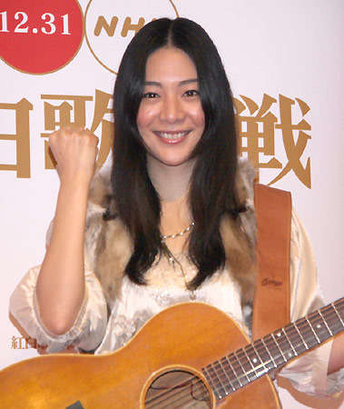 「トイレの神様」植村花菜、芸名「Ka-Na」から植村花菜に戻す