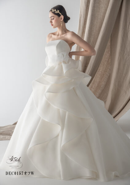 綺麗なウエディングドレスがみたい