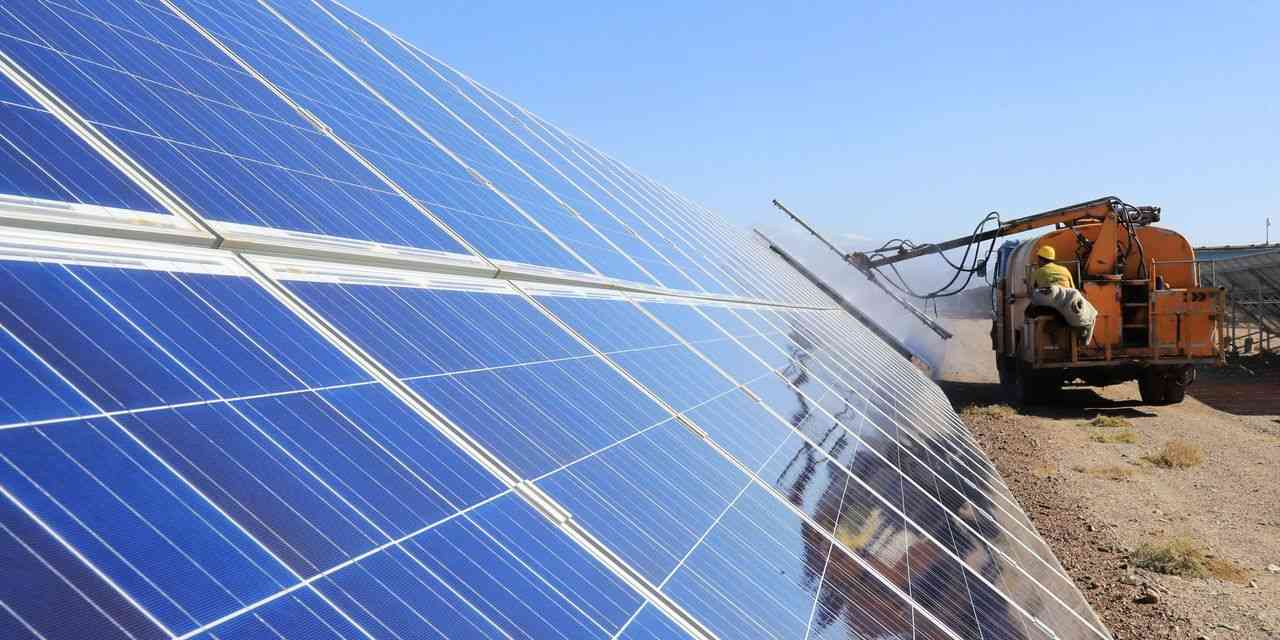 太陽光パネルにも新疆問題、強制労働との関連懸念 - WSJ