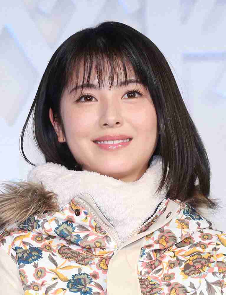 浜辺美波　可愛いけど残念なショット　フォロワー指摘で判明「絶対この人運動できない」
