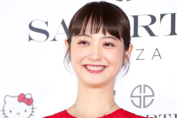 目の奥から笑っている芸能人