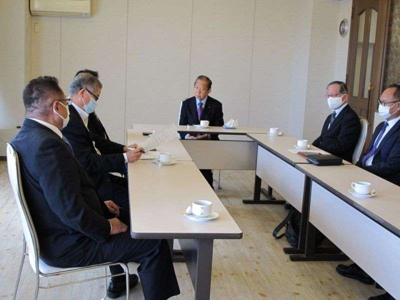 「Ｇｏ　Ｔｏ」効果に感謝　白浜町長らが二階氏と懇談：紀伊民報AGARA