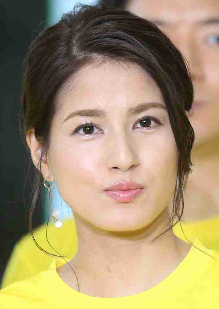 永島優美アナ　「ありがとトン」マイクロブタとの2ショット披露　「可愛すぎる」の声