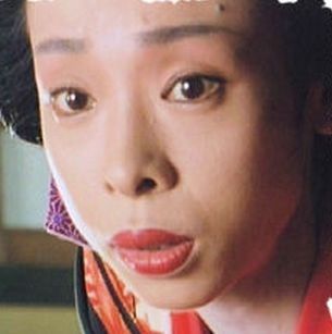顔の全てのパーツが大きい人