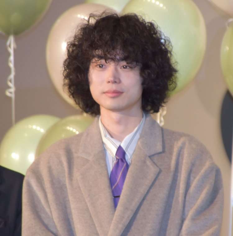 菅田将暉、月9初主演で“天然パーマのおしゃべり大学生”に「ミステリと言う勿れ」実写ドラマ化
