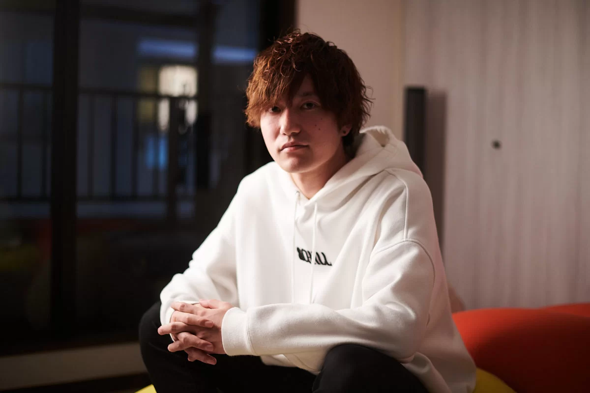 大人気YouTuberのEvisJap藤本皓太が目指すのは連続起業家！？その驚異のビジネスモデルに迫る | THE KEYPERSON