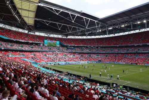 EURO決勝＆準決勝はウェンブリーに観客6万人以上入場へ…英政府が上限引き上げ（SOCCER KING） - Yahoo!ニュース