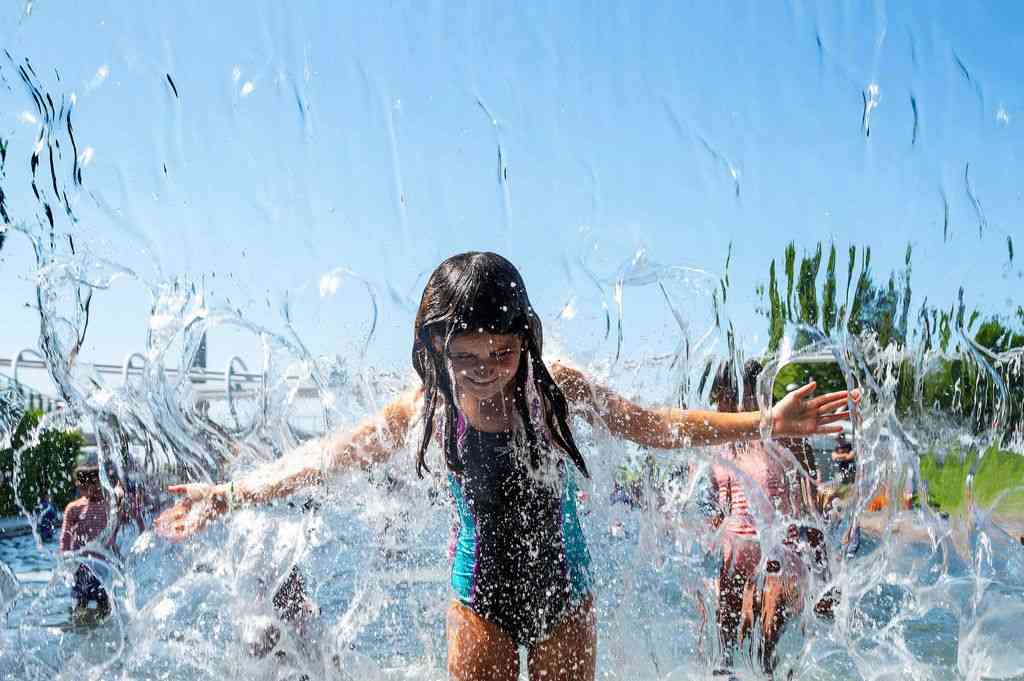 カナダと米北西部で記録的熱波　史上最高４７．５度：時事ドットコム