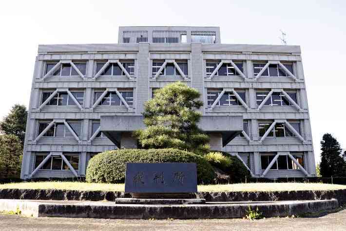 13歳の孫娘に「家の金盗んだことを親にばらす」、ホテルに連れ込む…懲役7年6月判決