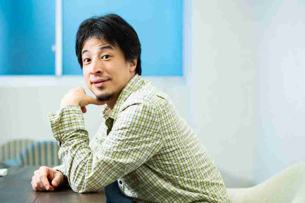 【創価信者、かつ天皇と竹中平蔵と安倍晋三の親戚】ひろゆきがコロナワクチンを接種し、大した副反応はないと庶民を洗脳  |  RAPT理論のさらなる進化形