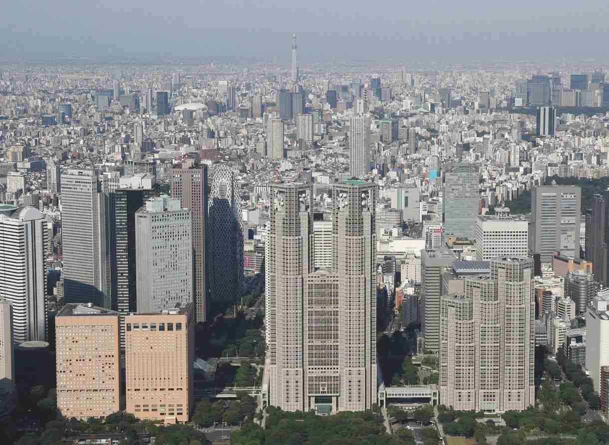 ＜新型コロナ＞東京で感染者過去最多の1300人超　「カウントダウンやめて静かなお正月を家で」と小池知事：東京新聞 TOKYO Web