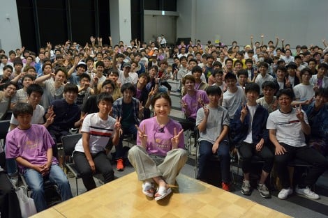 「ポスト新垣結衣」永野芽郁のインスタには載せられないアンニュイな一瞬