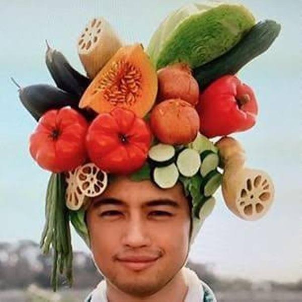 斎藤工、狂信生む“イケメン全裸漂着者”に 秋元康がSNSの光と闇描く