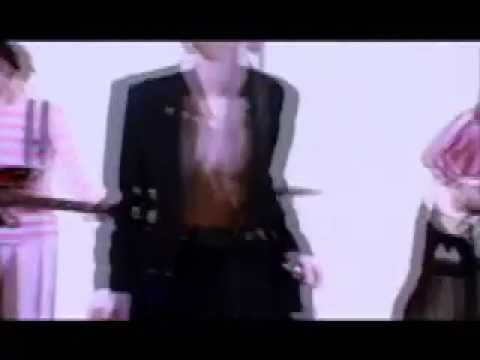 黒猫チェルシー - 嘘とドイツ兵(PV) - YouTube