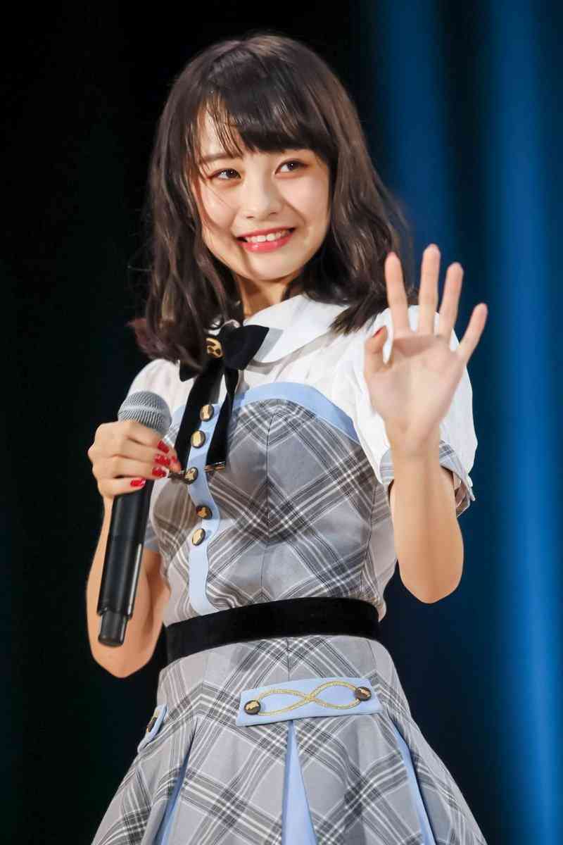 AKB48横山結衣謝罪「全裸ハグ写真は本人」で卒業・自粛避けられず？ 「正直でよろしい」な評価も