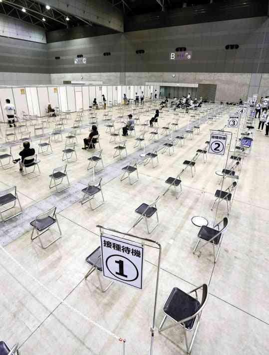 大規模接種会場、閑散…予約率わずか２％で知事「ここまで低調とは」 : 社会 : ニュース : 読売新聞オンライン