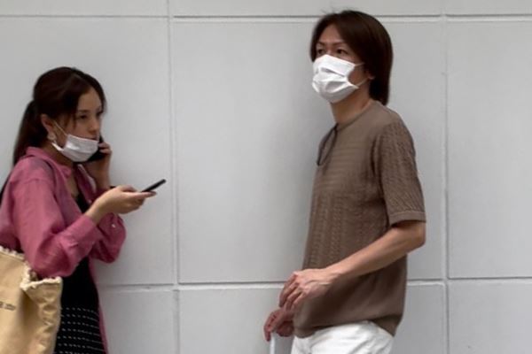 城咲仁　新妻と渋谷デート！結婚でキャラ変、夫婦露出増も計画