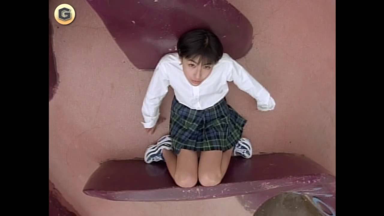 広末涼子 ドコモ ポケベル CM 1996年 「はじめる」篇 - YouTube