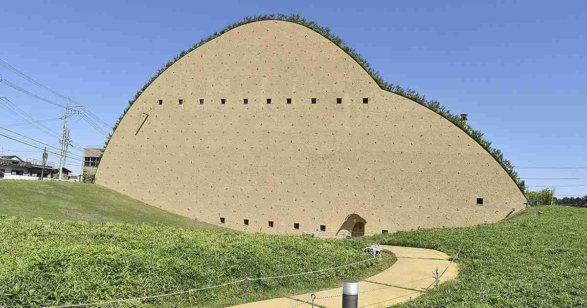 ジブリ作品に出てきそうな博物館「多治見市モザイクタイルミュージアム」が面白い！│観光・旅行ガイド - ぐるたび